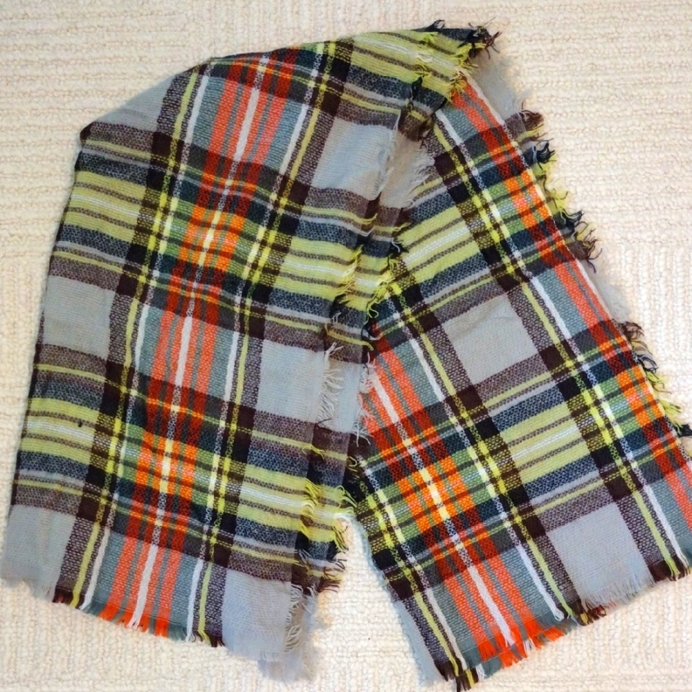 Plaid Fringe Blanket